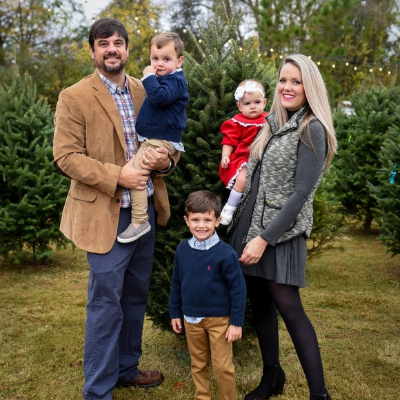 Meet your Posher, Lauren - Picture 9 of 12